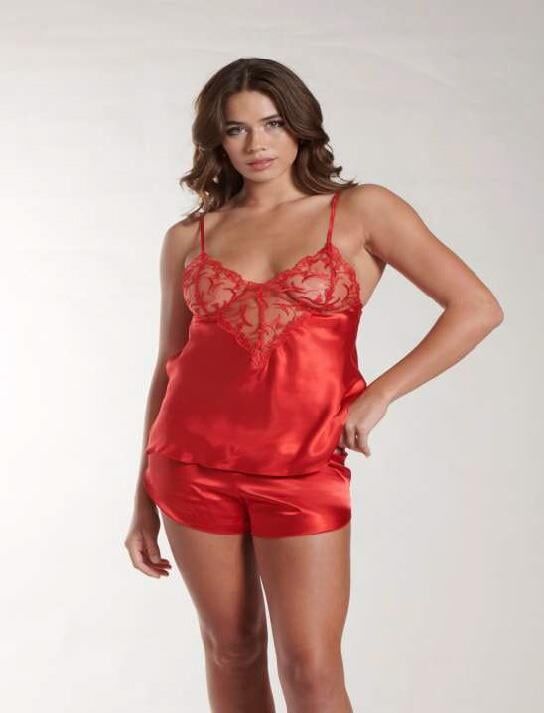Aria's Closet Kırmızı Dantel Detaylı İnce Askılı Saten Şortlu Takım