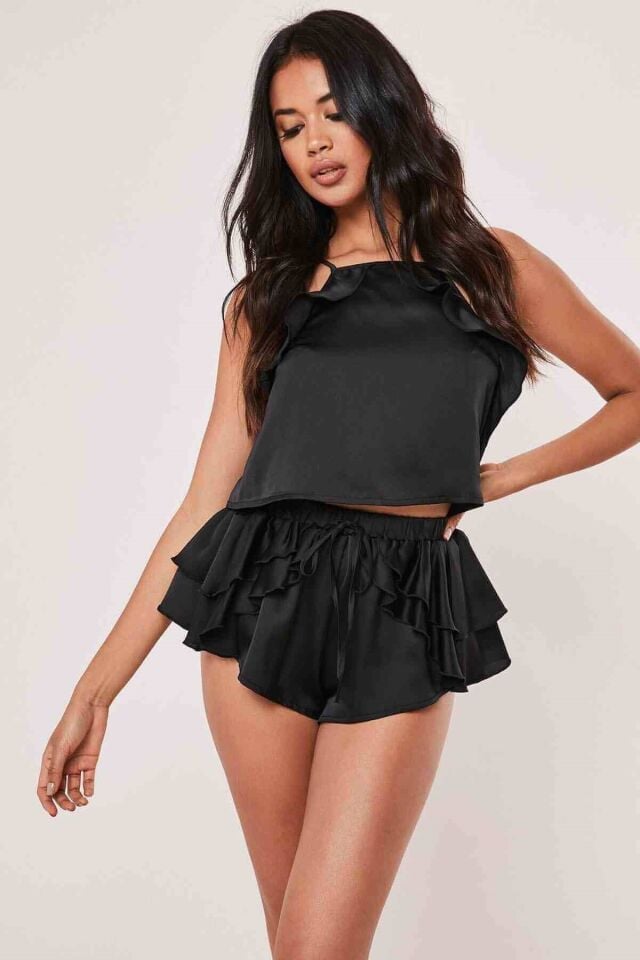 Aria's Closet Siyah Saten Büstiyer Mini Şort Takım