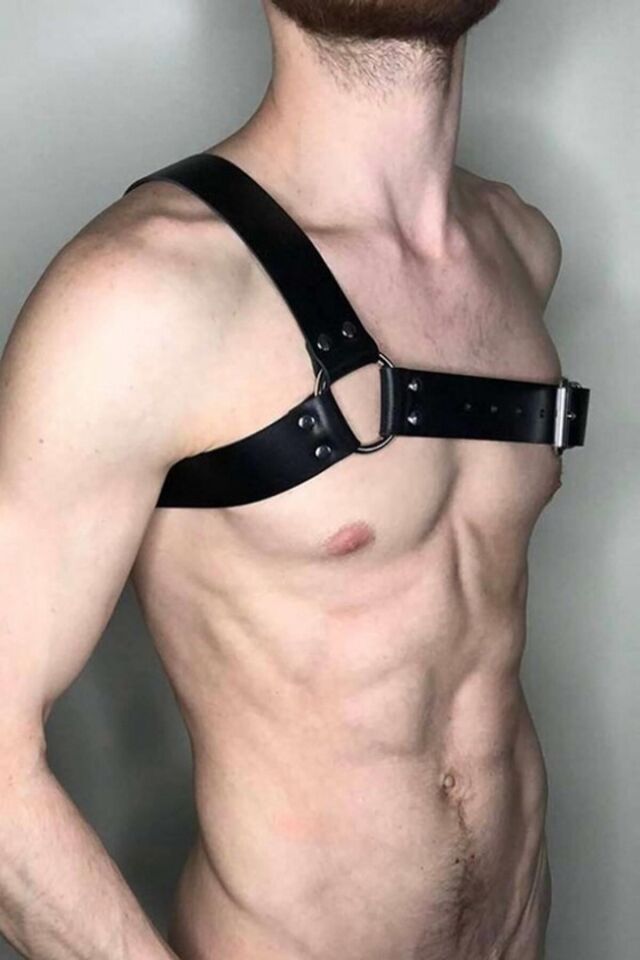 Aria's Closet Erkek Deri Omuz Detaylı Harness Aksesuar