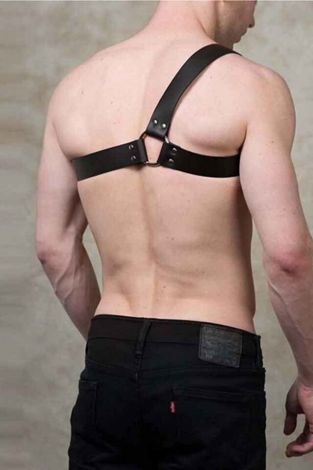 Aria's Closet Erkek Deri Omuz Detaylı Harness Aksesuar