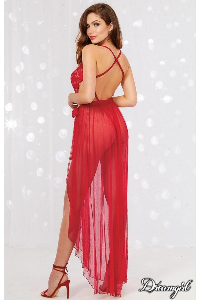 Aria's Closet Uzun Tül Etek ve Babydoll Body