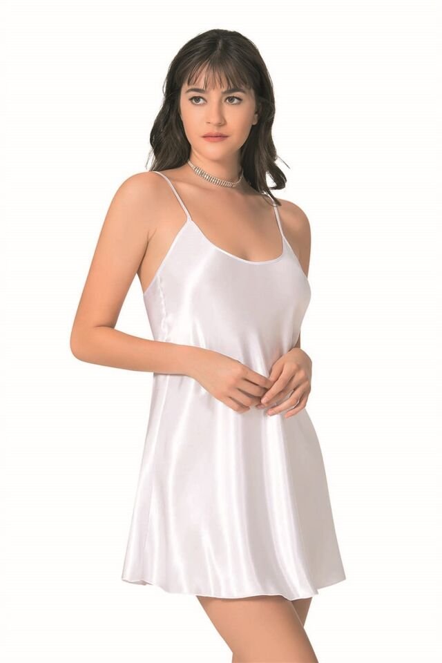 Aria's Closet Beyaz Kısa Saten Gecelik