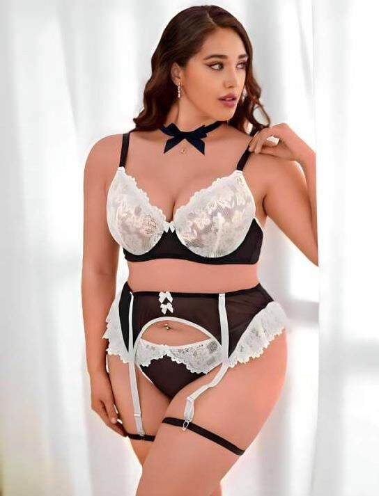 Aria's Closet Büyük Beden Siyah Beyaz Dantel İşlemeli Fantezi Jartiyer Takımı