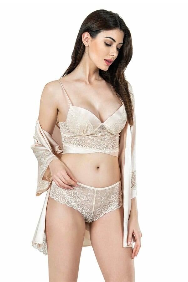Ahu Fildişi Büstiyerli Üçlü Saten Gecelik Babydoll Şort Takım 7655