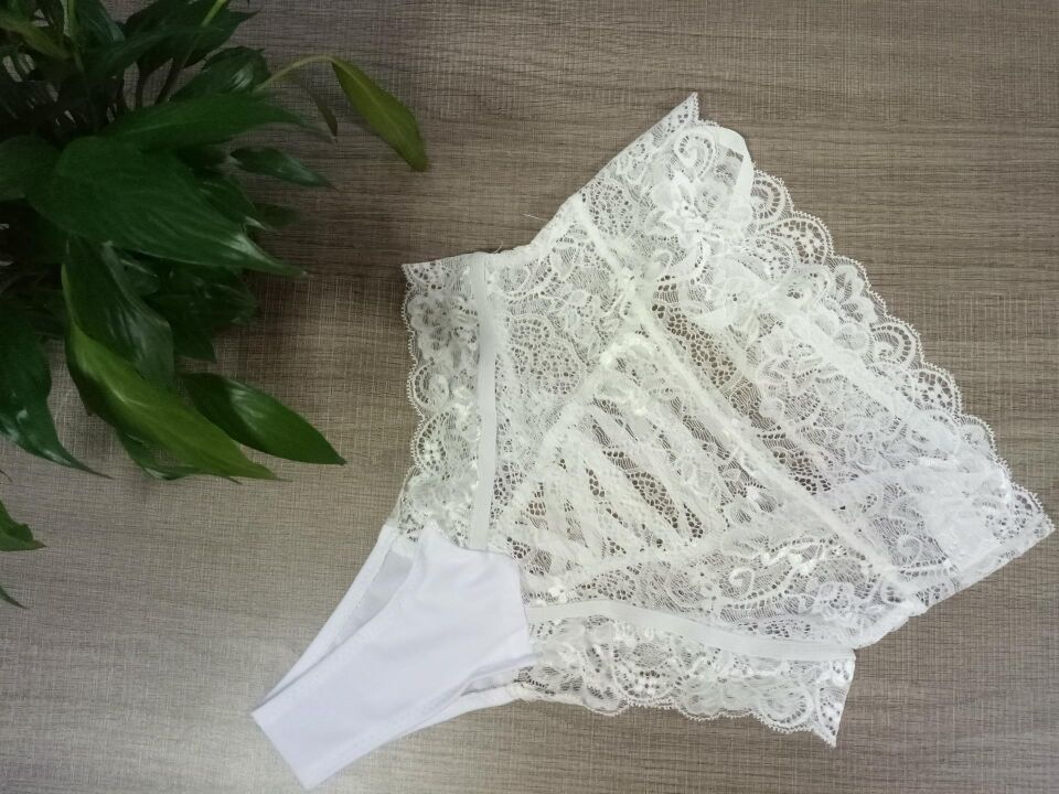 Aria's Closet Arkası İp Detaylı Fantezi Beyaz Külot