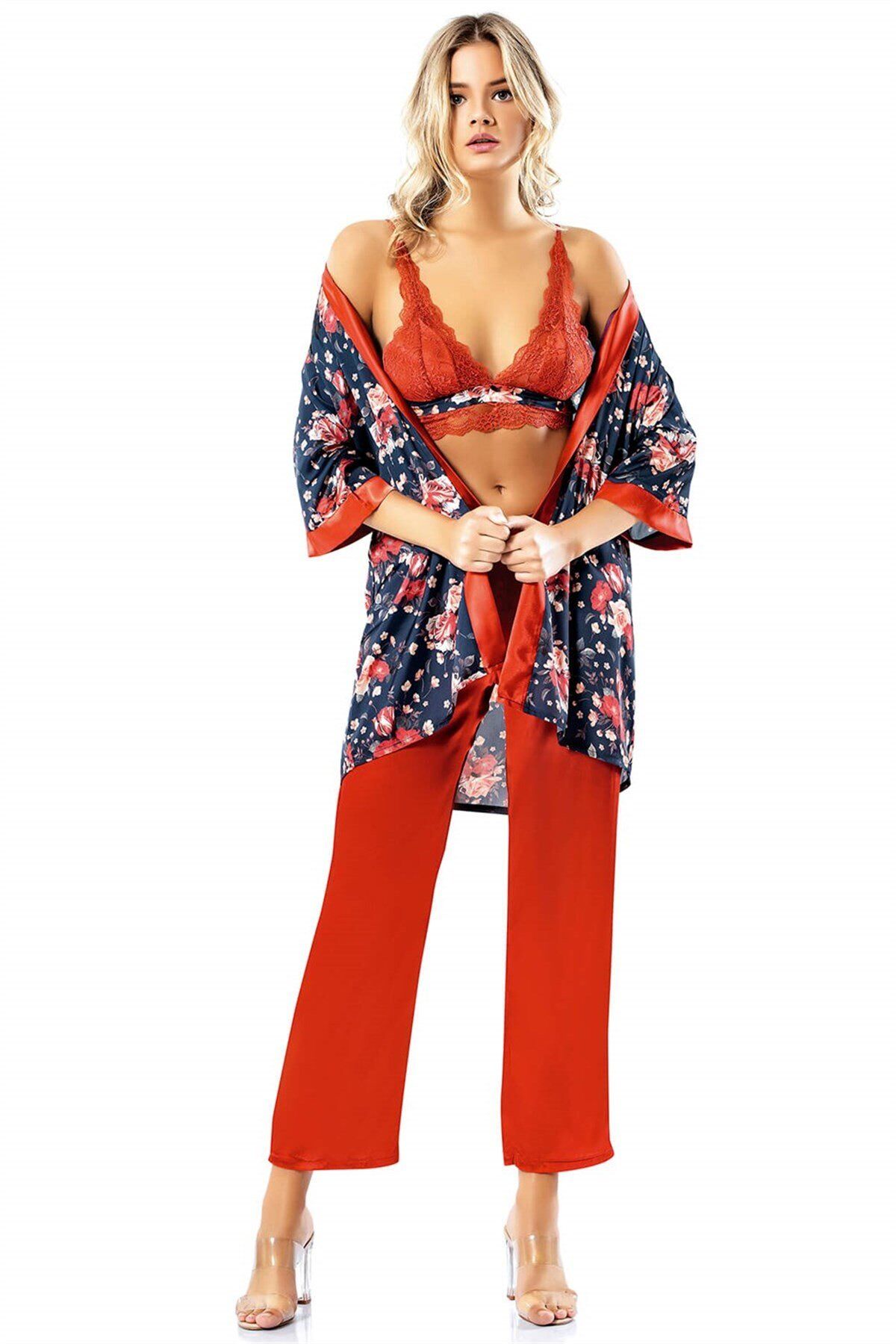 Aria's Closet Desenli Büstiyerli Kiremit Üçlü Saten Sabahlık Gecelik Pijama Takımı
