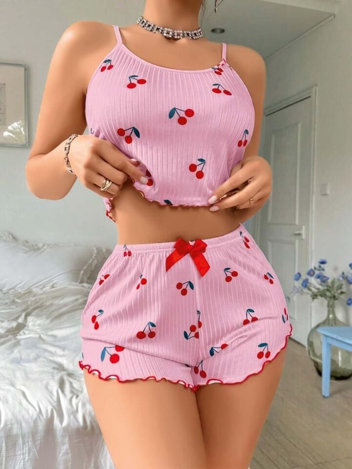 Aria's Closet Pembe Kiraz Desenli Askılı Şortlu Pijama