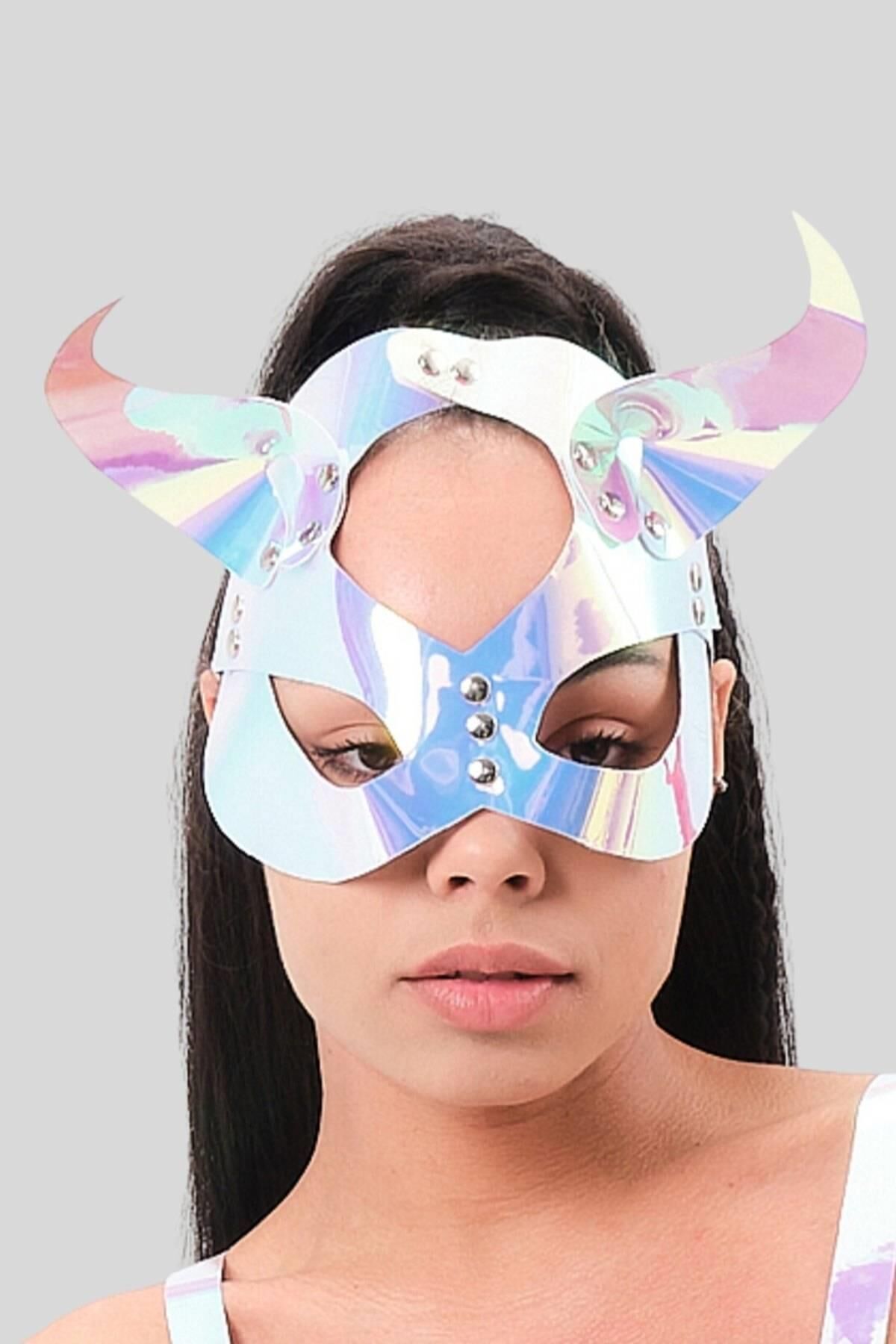 Güşüş Renk Toka İle Tutturmalı Maske 80434