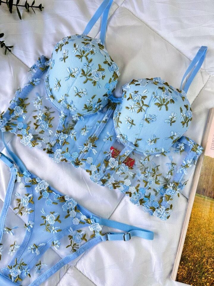 Aria's Closet Özel Tasarım Mavi Dantel İşlemeli Çiçek Desenli Destekli Bralet Takımı