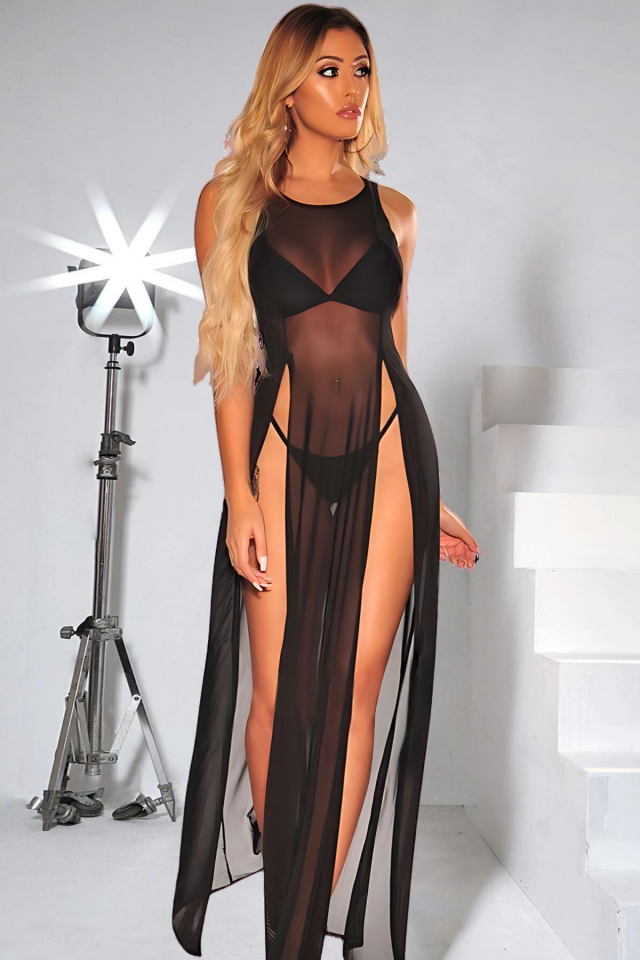 Aria's Closet Siyah Yanlardan Yırtmaçlı Uzun Fantezi Gecelik