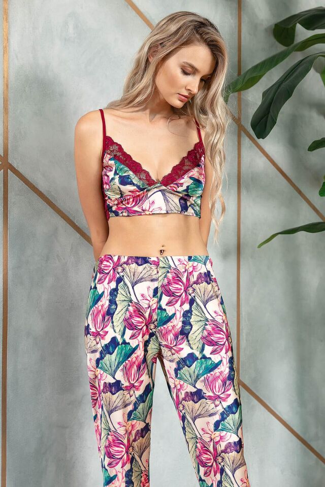 Saten Çiçek Baskılı Sabahlık Balensiz Desteksiz Dolgusuz Dantelli Bralet Sütyen ve Pantolon Pijama 3 lü Takım