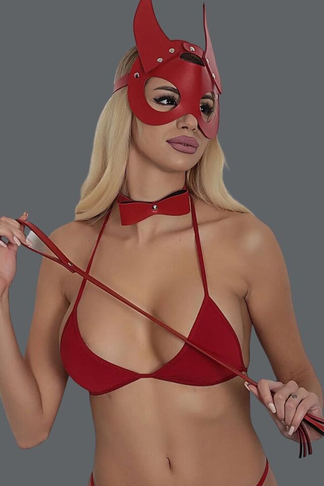 Kırmızı Deri Siri Kulaklı Şeytan Maske Ve Kırbaç Sütyen Külot Takım 800552